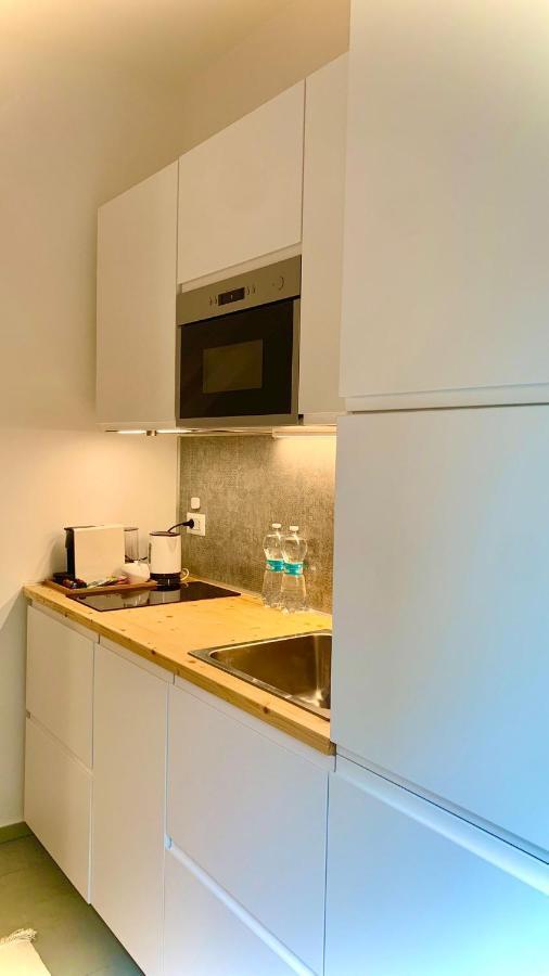 Apartment Ps Is Just Step Away From The Subway Mailand